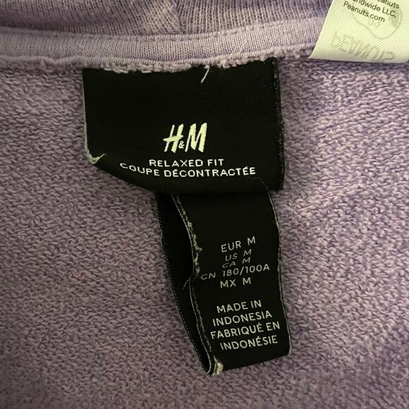 H&M Sweatshirt Women's Size M Purple Full Zip Snoopy Skateboard Graphic - Picture 2 of 8